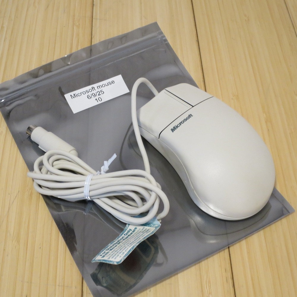 2 Button Microsoft Mouse Port Compatible PS2 Mouse 2.1A‎ PN 93633 - Tested 10